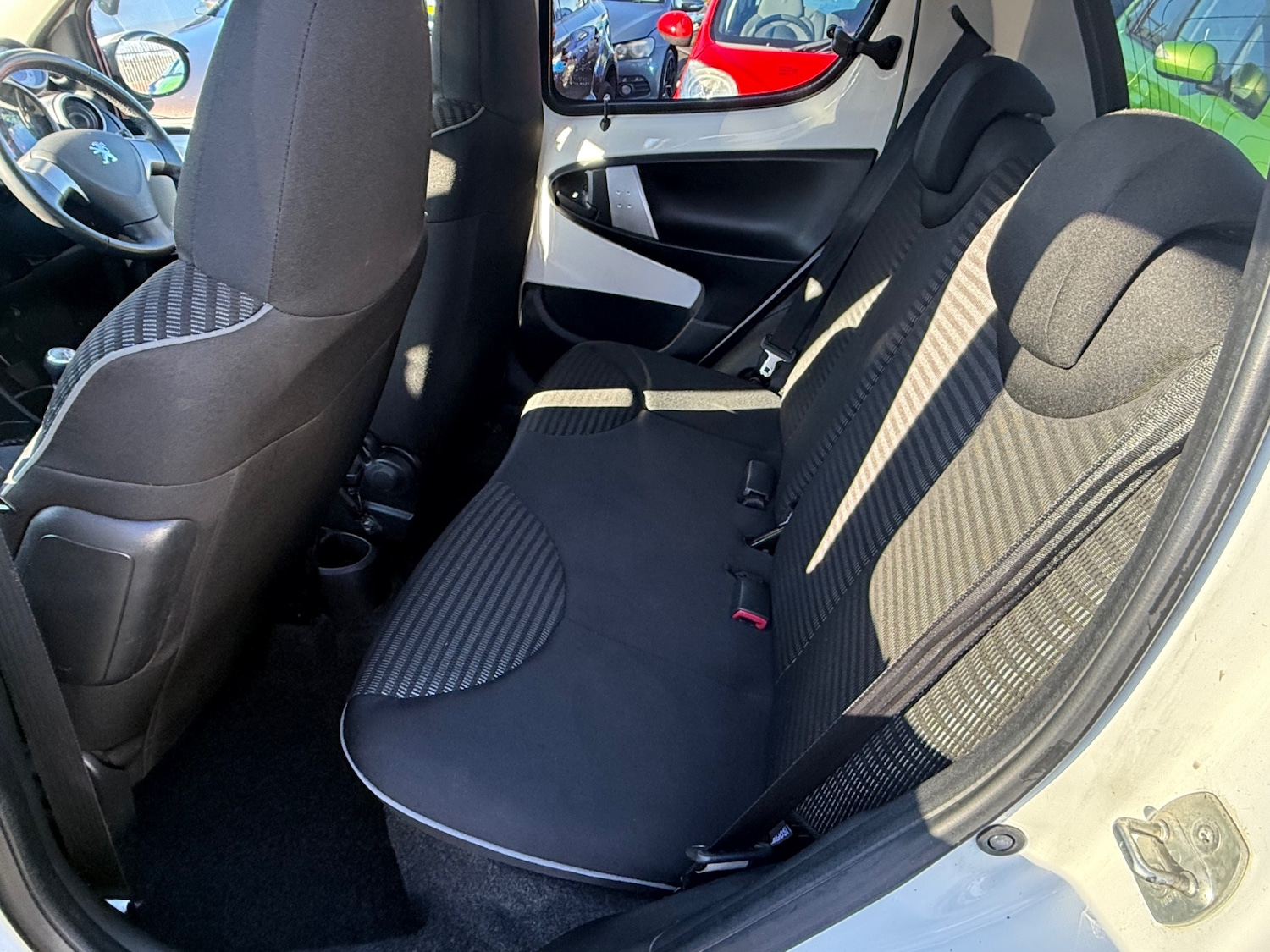 Used Peugeot 107 2013 for sale - 77562922: Photo 19