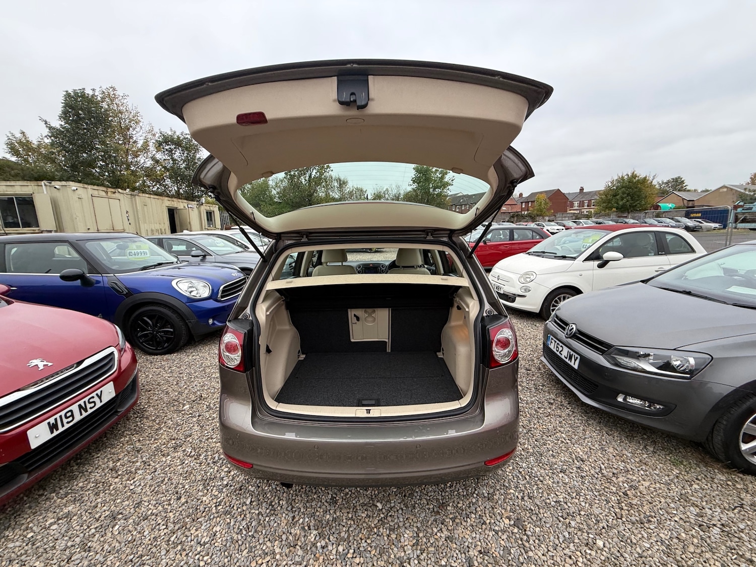 Used Volkswagen Golf Plus 2009 for sale - 76309618: Photo 27
