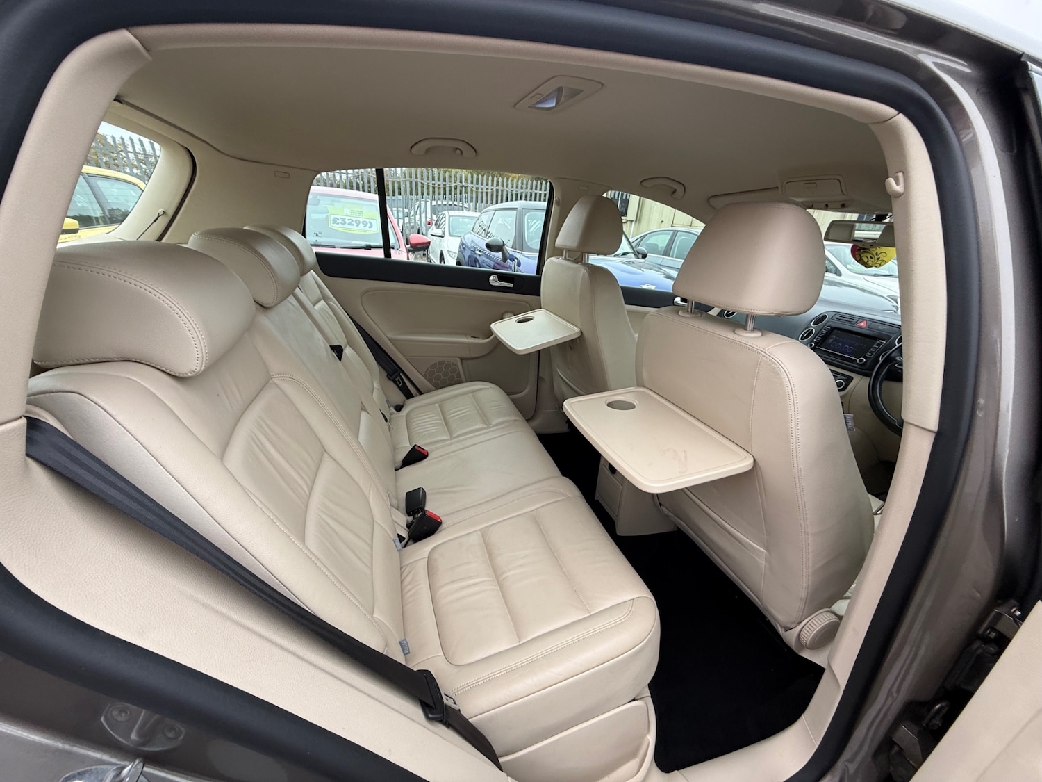 Used Volkswagen Golf Plus 2009 for sale - 76309618: Photo 30