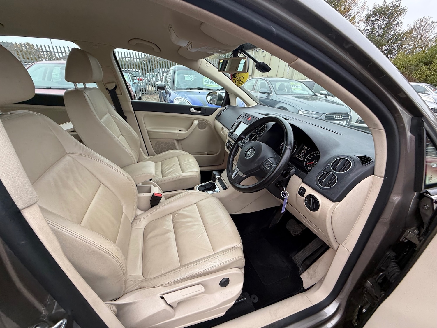 Used Volkswagen Golf Plus 2009 for sale - 76309618: Photo 33