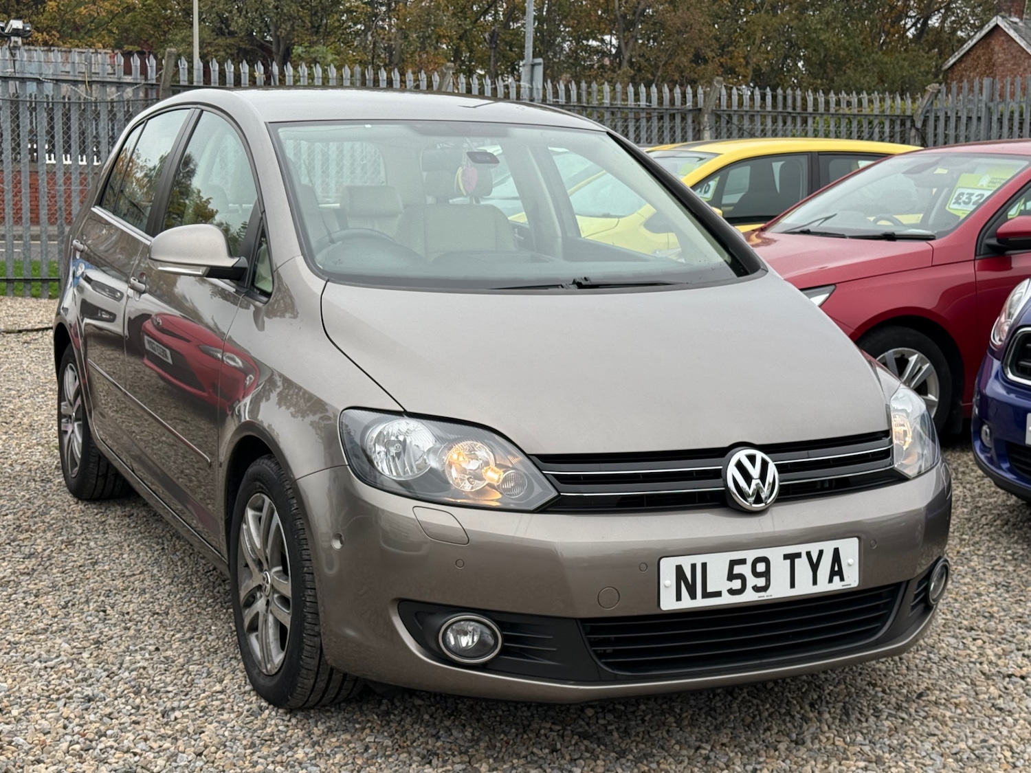 Used Volkswagen Golf Plus 2009 for sale - 76309618: Photo 5