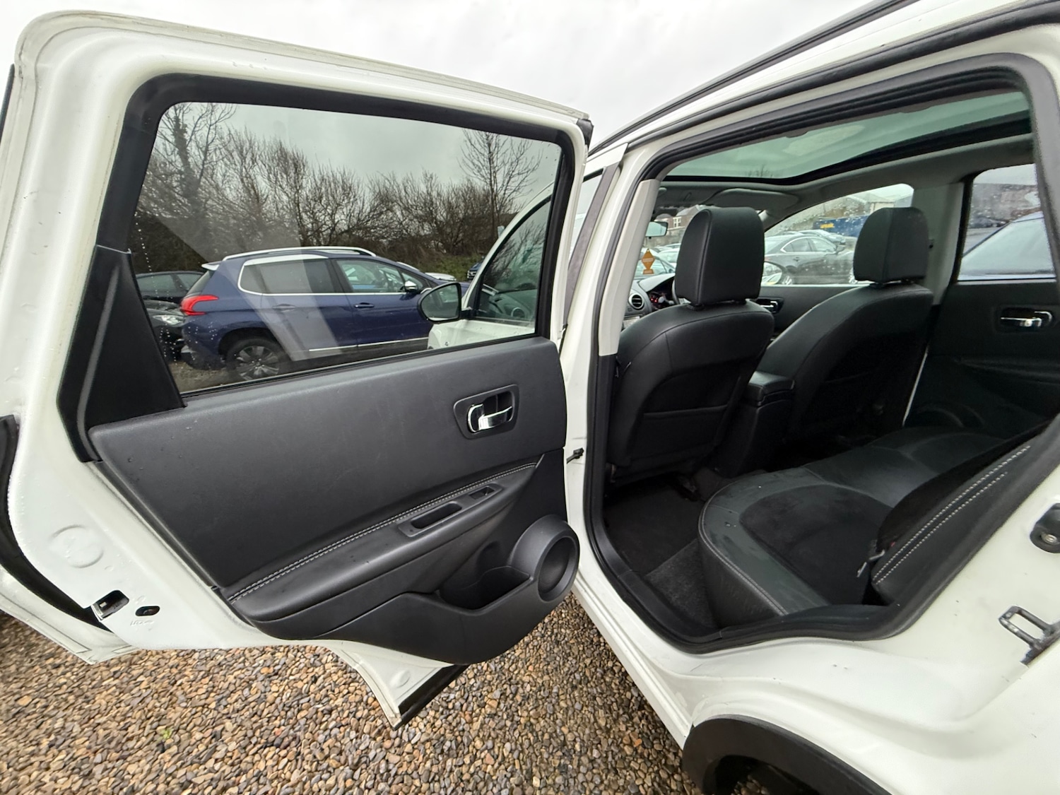 Used Nissan Qashqai 2013 for sale - 77492921: Photo 21