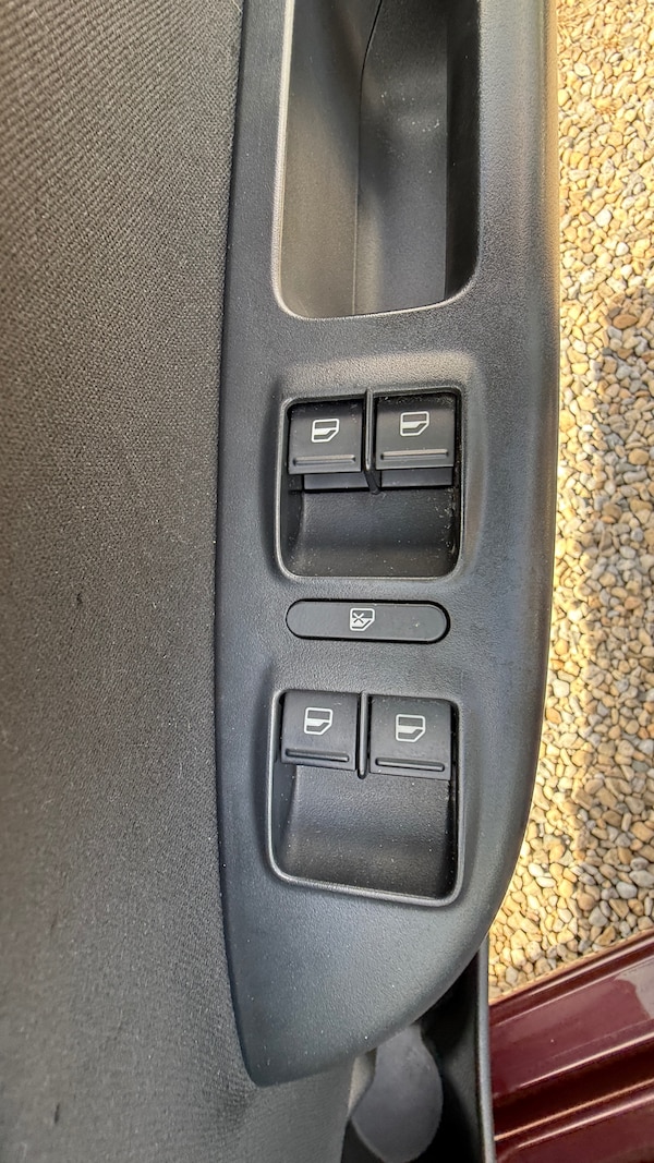 Used Skoda Octavia 2010 for sale - 75680100: Photo 41