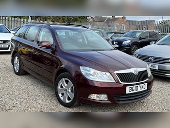 Used Skoda Octavia 2010 for sale - 75680100: Photo