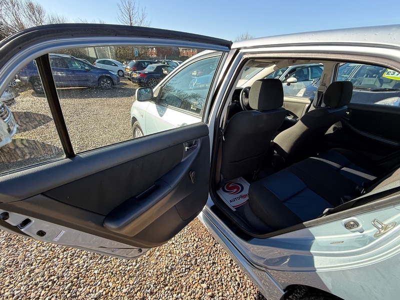 Used Toyota Corolla 2006 for sale - 78168134: Photo 19