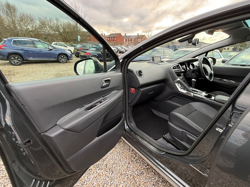 Used Peugeot 3008 2014 for sale - 77836475: Photo 15