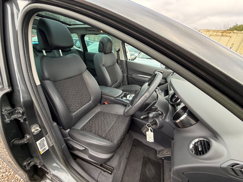 Used Peugeot 3008 2014 for sale - 77836475: Photo 30