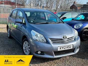 Used Toyota Verso 2012 for sale - 78986714: Photo