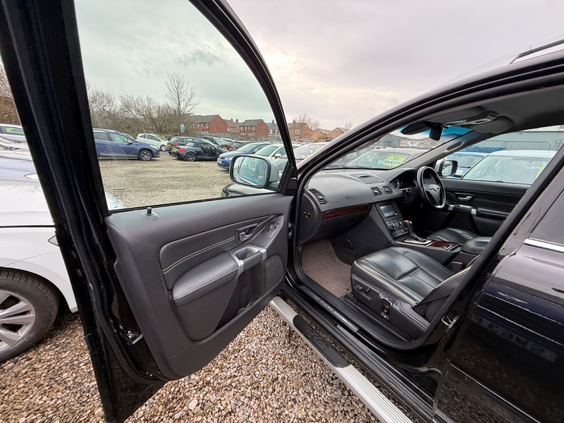 Used Volvo XC90 2014 for sale - 77836506: Photo 16