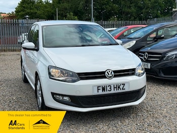 Used Volkswagen Polo 2013 for sale - 79142877: Photo