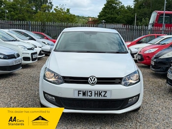 Used Volkswagen Polo 2013 for sale - 79142877: Photo