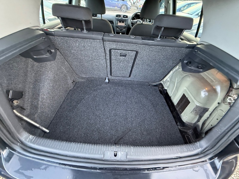 Used Volkswagen Golf 2012 for sale - 78069647: Photo 23