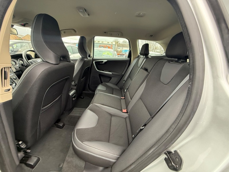 Used Volvo XC60 2012 for sale - 77649722: Photo 19