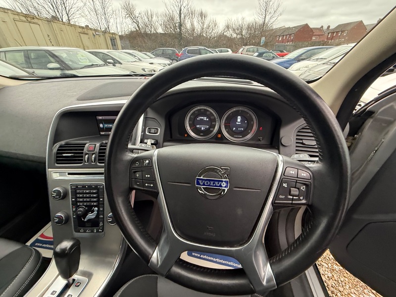 Used Volvo XC60 2012 for sale - 77649722: Photo 33