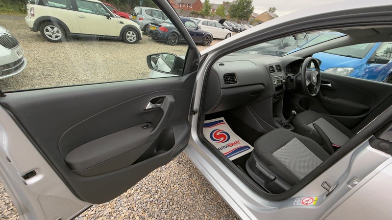 Used Volkswagen Polo 2011 for sale - 77649766: Photo 18