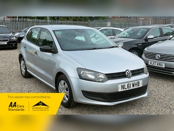 Used Volkswagen Polo 2011 for sale - 77649766: Photo