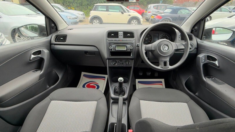 Used Volkswagen Polo 2011 for sale - 77649766: Photo 30