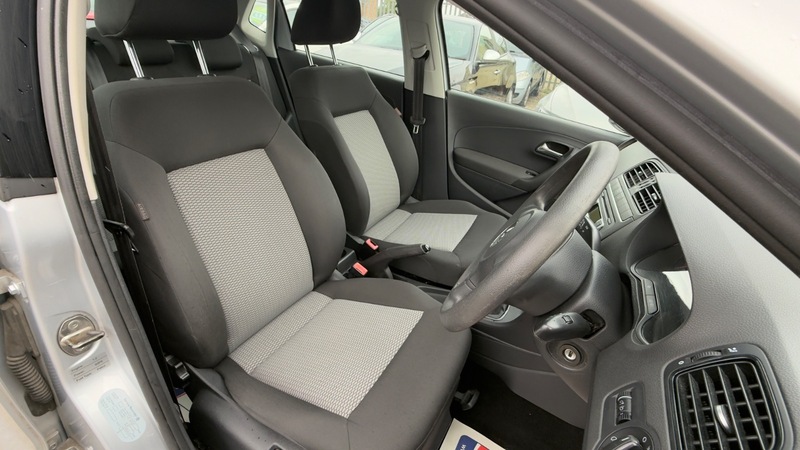 Used Volkswagen Polo 2011 for sale - 77649766: Photo 33