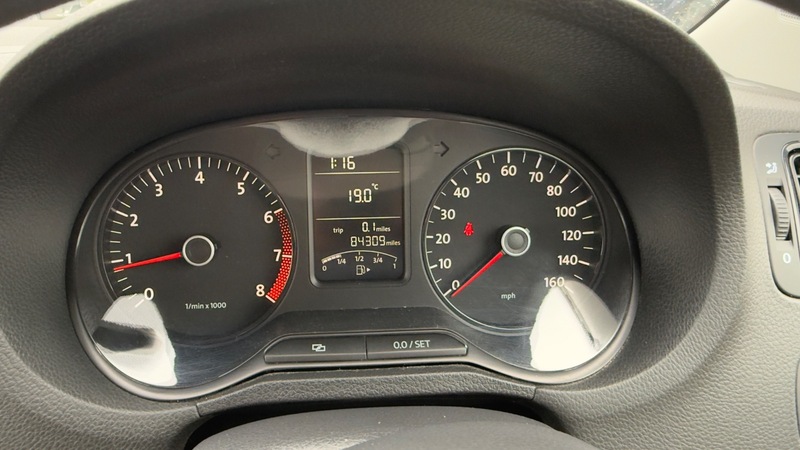 Used Volkswagen Polo 2011 for sale - 77649766: Photo 34