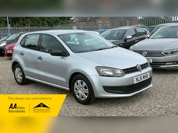 Used Volkswagen Polo 2011 for sale - 77649766: Photo
