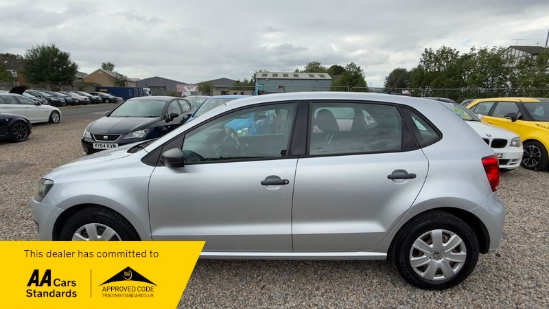 Used Volkswagen Polo 2011 for sale - 77649766: Photo 8