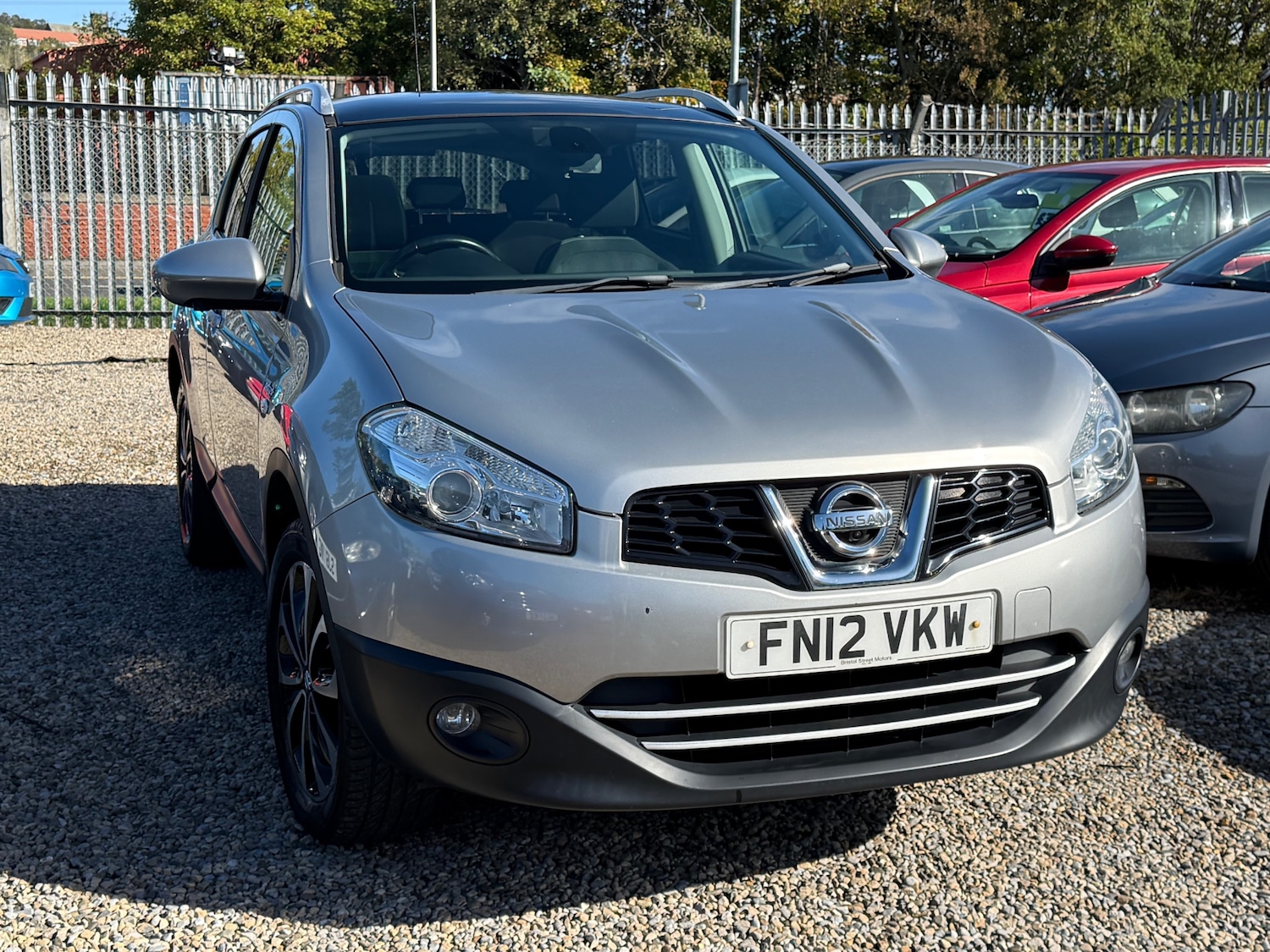 Used Nissan Qashqai 2012 for sale - 76035528: Photo 2