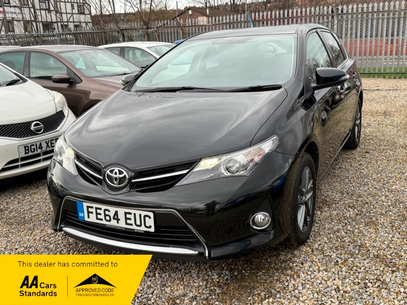 Used Toyota Auris 2014 for sale - 77649740: Photo 4