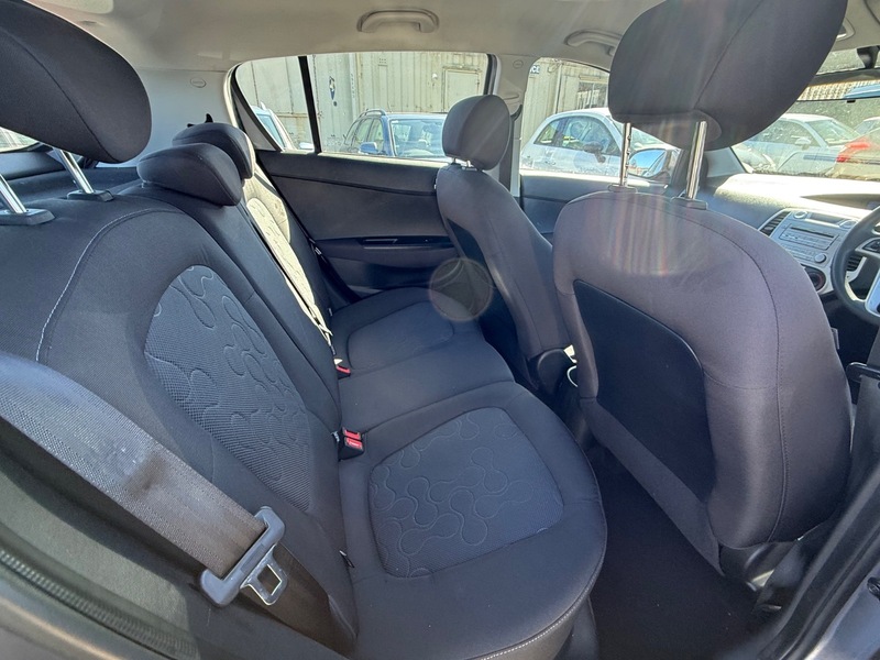 Used Hyundai i20 2011 for sale - 78154647: Photo 26