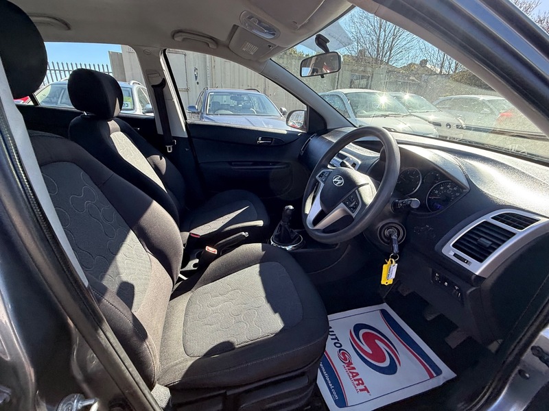 Used Hyundai i20 2011 for sale - 78154647: Photo 28