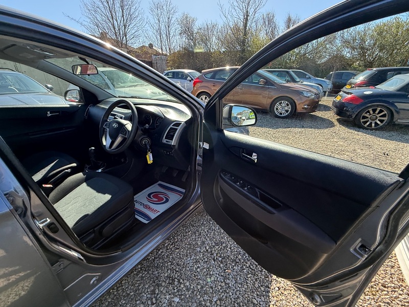 Used Hyundai i20 2011 for sale - 78154647: Photo 29