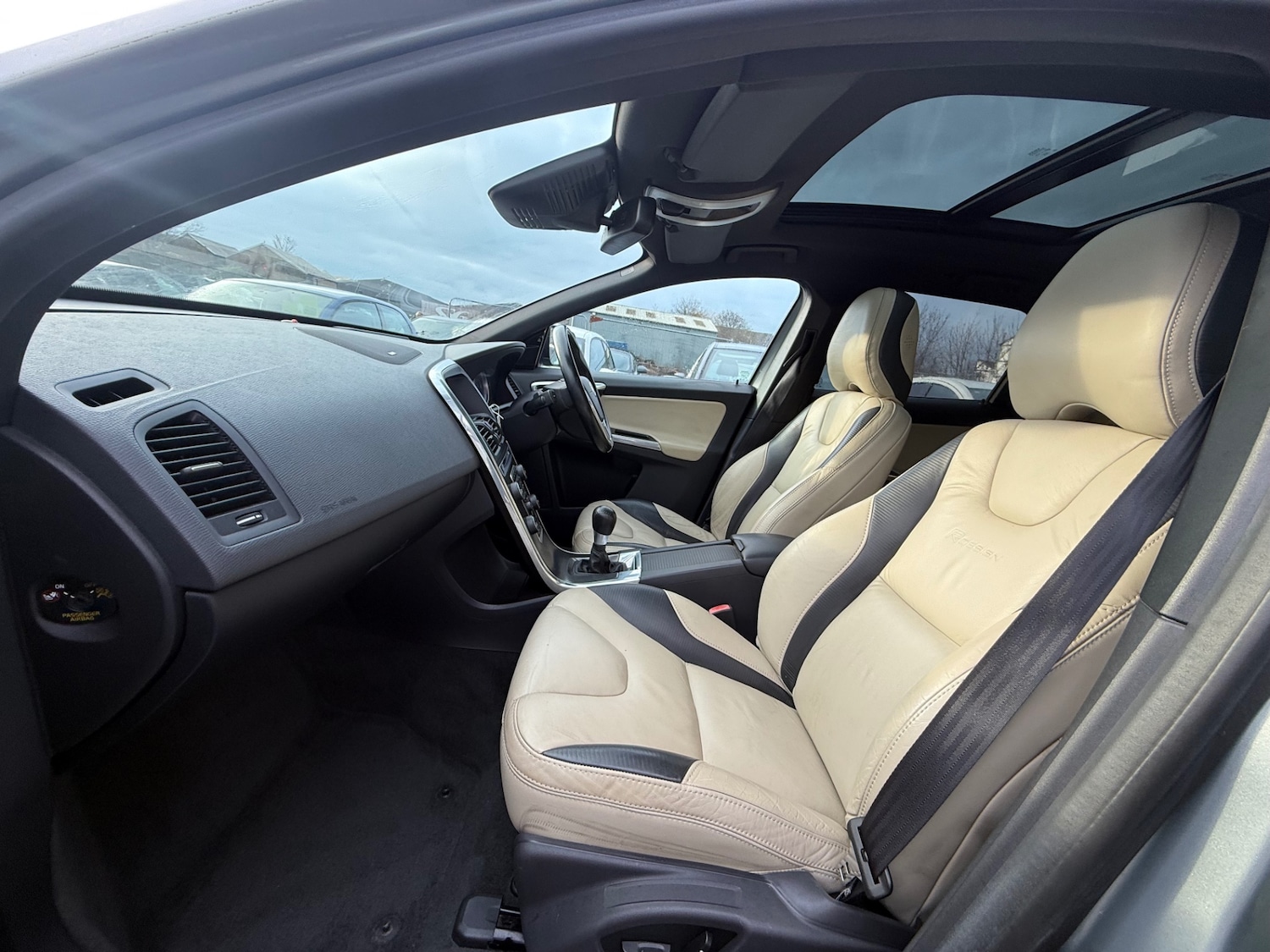 Used Volvo XC60 2012 for sale - 77492585: Photo 17