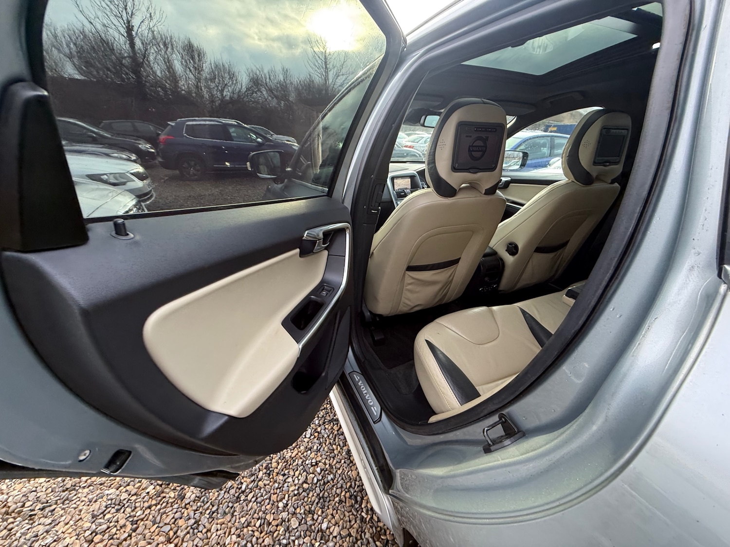 Used Volvo XC60 2012 for sale - 77492585: Photo 25