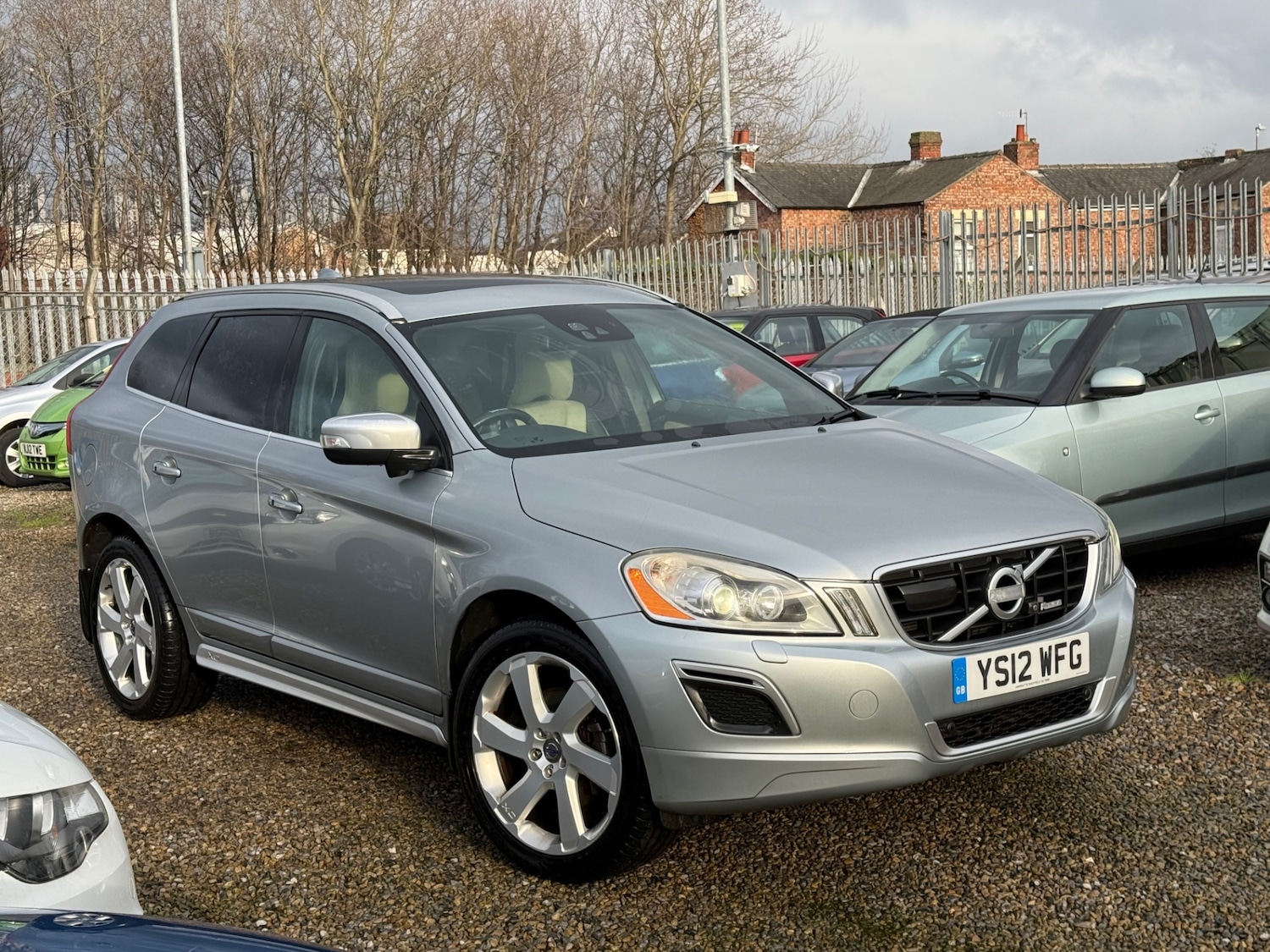 Used Volvo XC60 2012 for sale - 77492585: Photo 5
