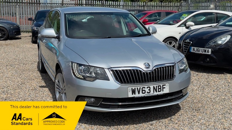 Used Skoda Superb 2013 for sale - 77649741: Photo 1