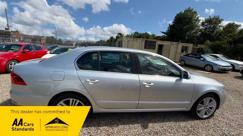 Used Skoda Superb 2013 for sale - 77649741: Photo 16