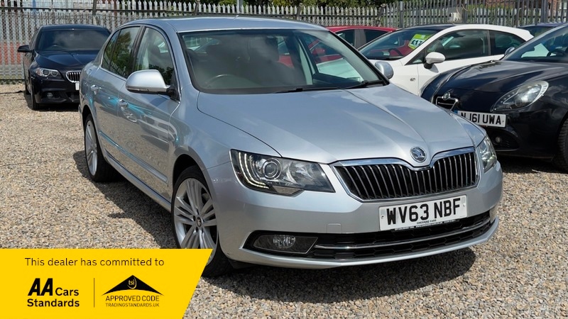 Used Skoda Superb 2013 for sale - 77649741: Photo 2