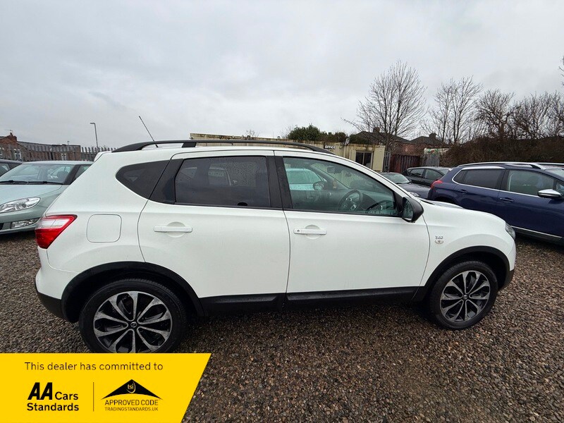 Used Nissan Qashqai 2013 for sale - 77649732: Photo 15