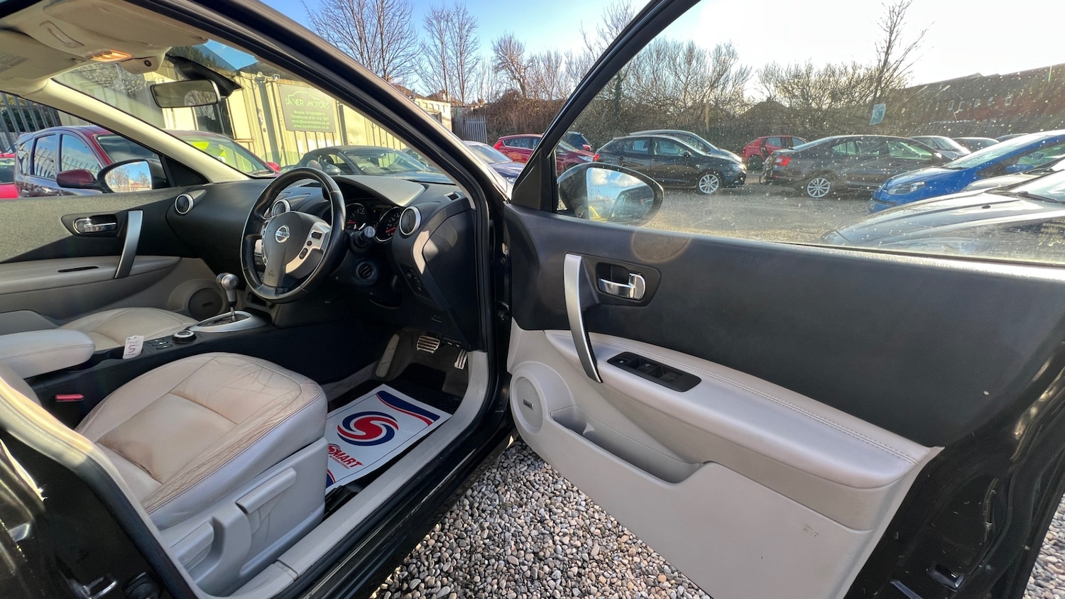 Vehicle 33