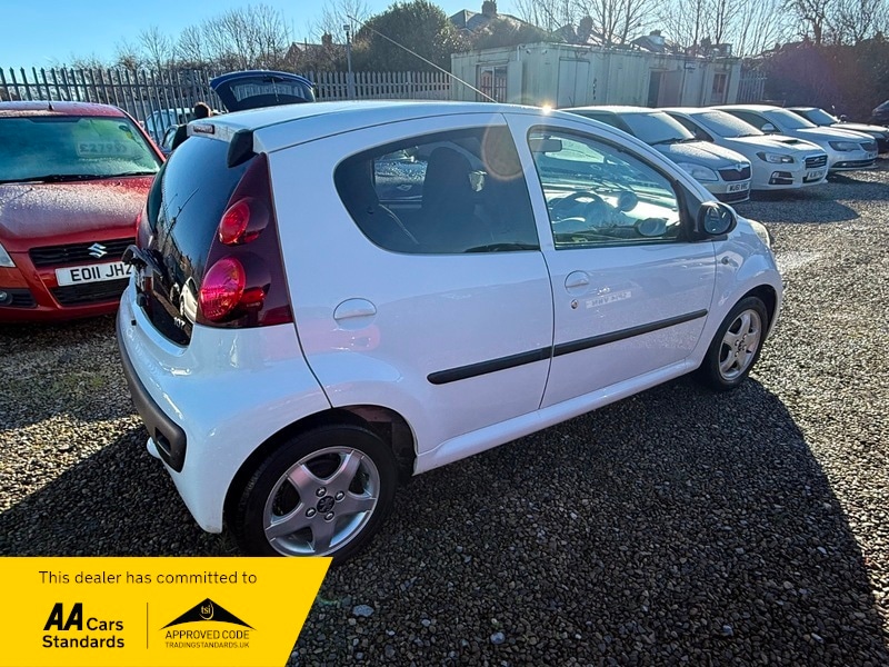 Used Peugeot 107 2013 for sale - 77649742: Photo 12