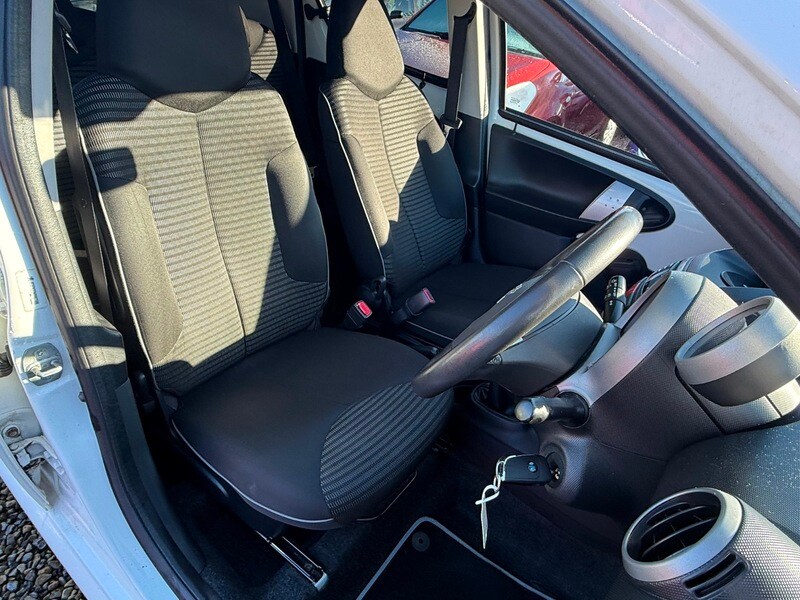 Used Peugeot 107 2013 for sale - 77649742: Photo 25