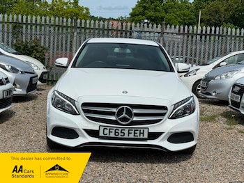 Used Mercedes-Benz C Class 2015 for sale - 78920182: Photo