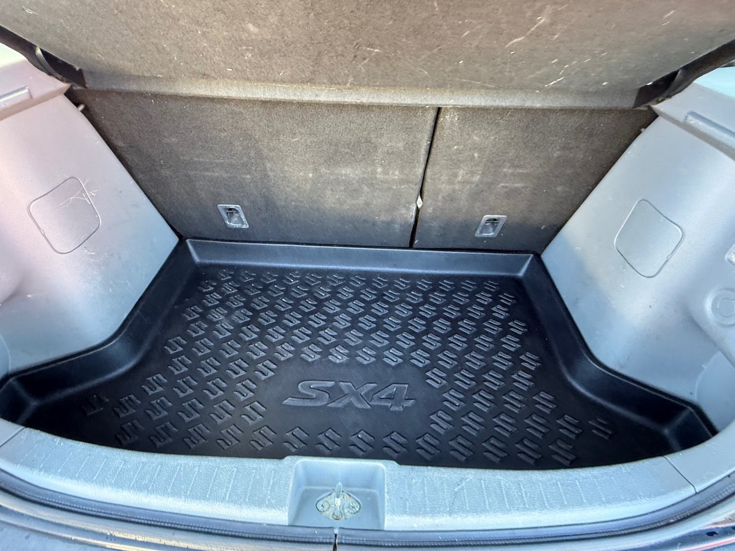 Used Suzuki SX4 2009 for sale - 77562898: Photo 26