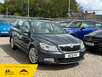 Used Skoda Octavia 2010 for sale - 78632684: Photo