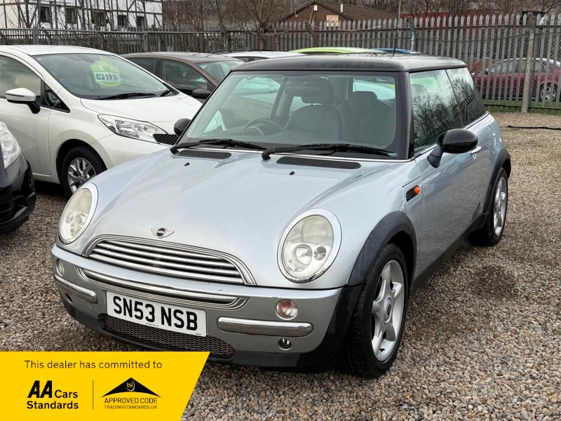 Used MINI Hatch 2004 for sale - 77649737: Photo 2