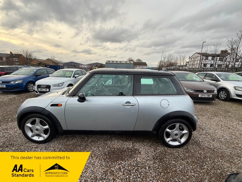 Used MINI Hatch 2004 for sale - 77649737: Photo 8