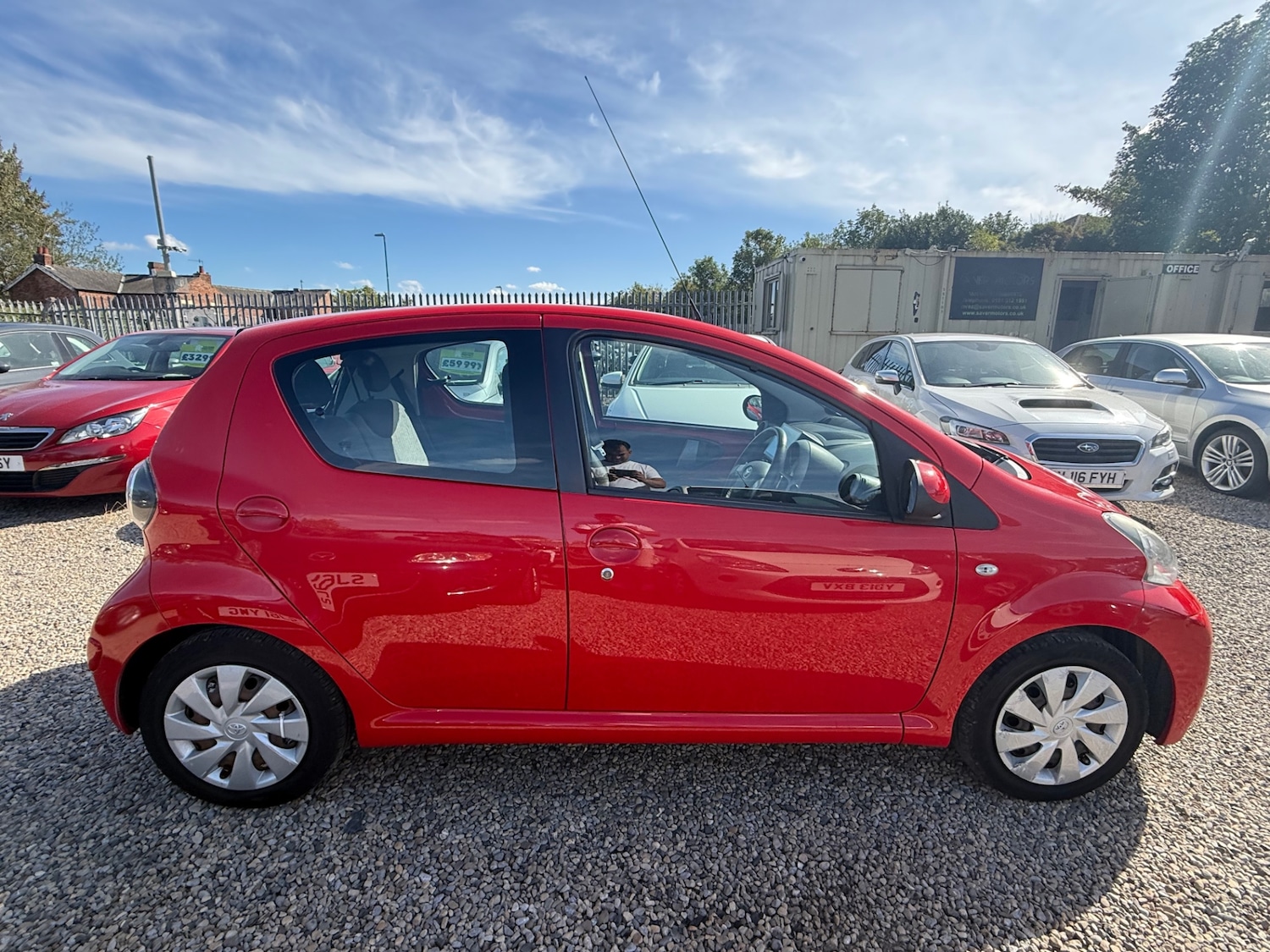 Used Toyota AYGO 2013 for sale - 75951681: Photo 12