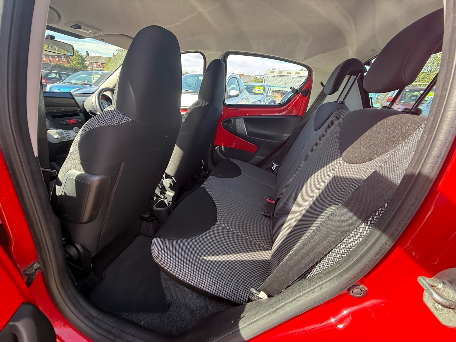 Used Toyota AYGO 2013 for sale - 75951681: Photo 17