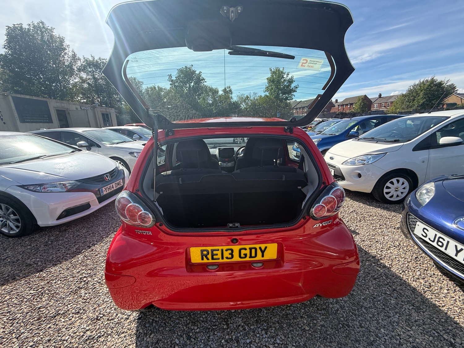 Used Toyota AYGO 2013 for sale - 75951681: Photo 21
