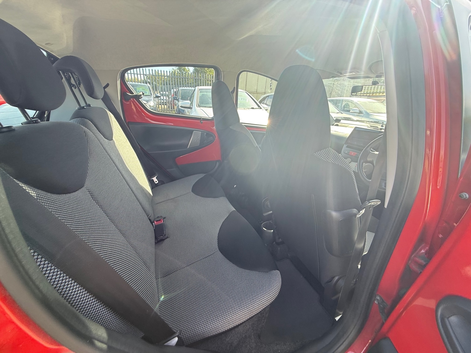Used Toyota AYGO 2013 for sale - 75951681: Photo 22