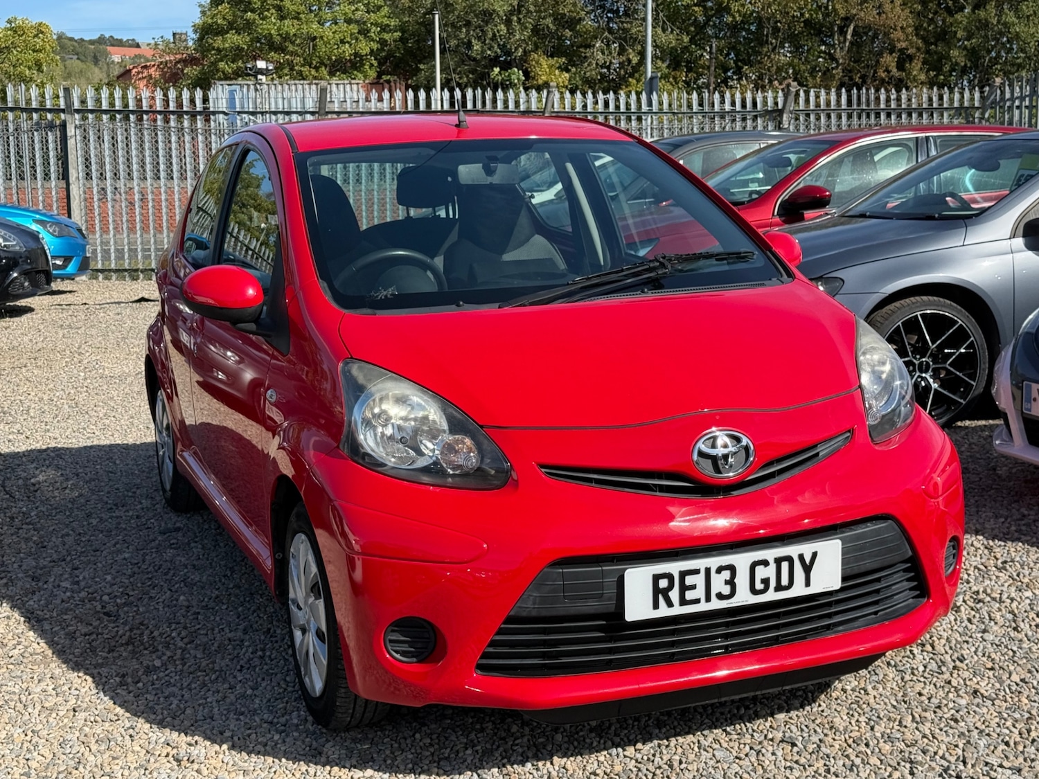 Used Toyota AYGO 2013 for sale - 75951681: Photo 4